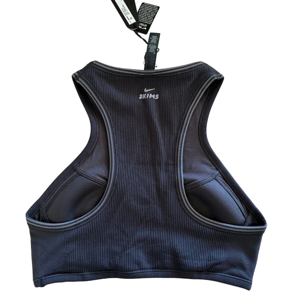 Nike x SKIMS Ribbed Seamless Racerneck Bra Obsidian Armor S NWT $54 - Picture 2 of 3